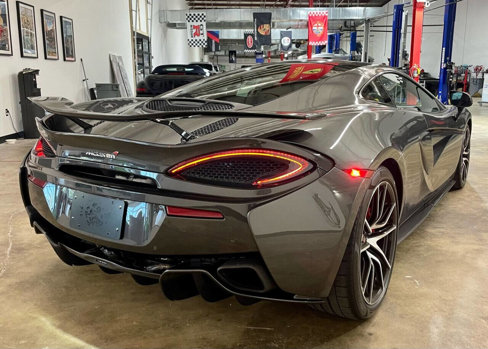 Used 2017 McLaren 570S image 6