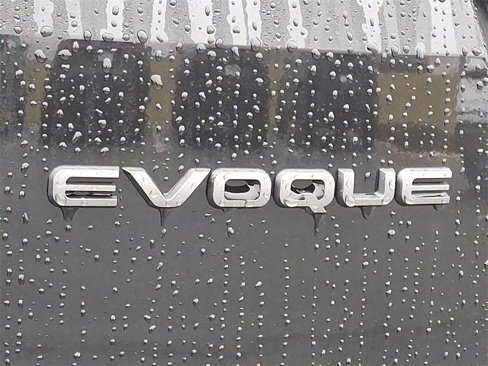 Used 2025 Land Rover Range Rover Evoque S image 18