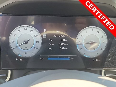 Certified 2024 Hyundai Elantra SEL image 6