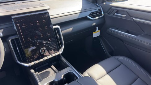 New 2025 GMC Acadia Elevation w/ Elevation Premium Package image 14
