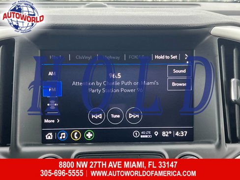 Used 2023 GMC Terrain SLT image 34