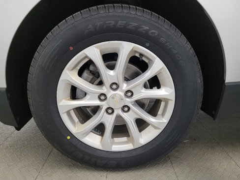 Used 2019 Chevrolet Equinox LS w/ LS Convenience Package image 31