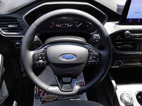 Used 2021 Ford Escape SE w/ Convenience Package image 16