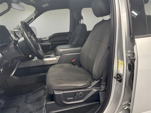 Used 2015 Ford F150 XLT w/ Equipment Group 302A Luxury image 3