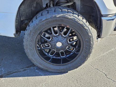 Used 2015 Ford F150 XLT w/ Equipment Group 301A Mid image 17