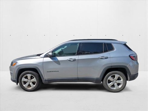 Used 2018 Jeep Compass Latitude image 8