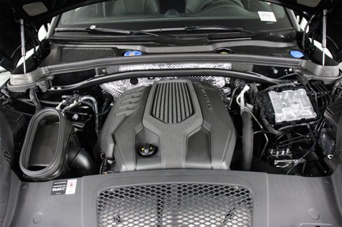 New 2026 Porsche Macan image 20