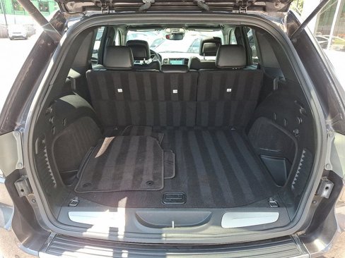 Used 2018 Jeep Grand Cherokee Limited image 33