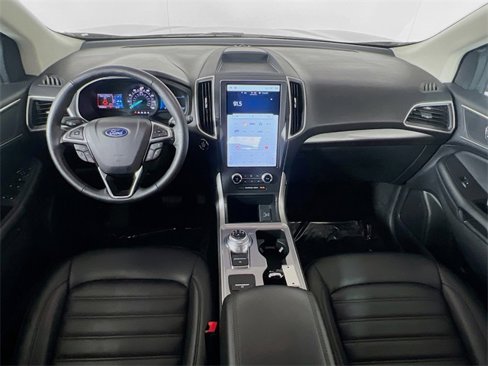 Used 2024 Ford Edge SEL image 16