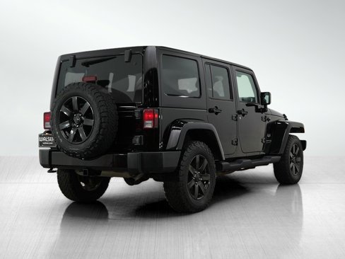 Used 2018 Jeep Wrangler Unlimited Sahara w/ Dual Top Group image 5