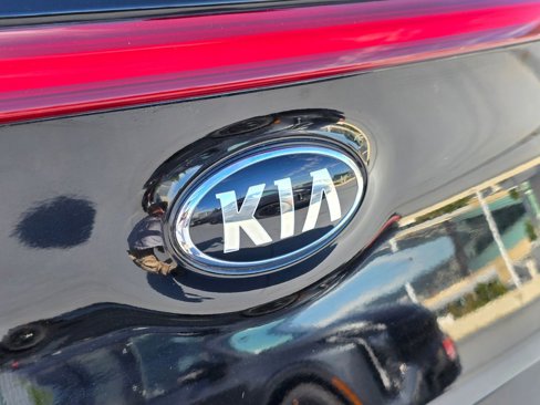 Used 2017 Kia Sportage LX image 18