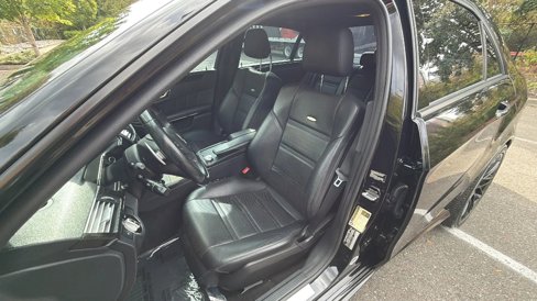 Used 2010 Mercedes-Benz E 63 AMG Sedan image 32