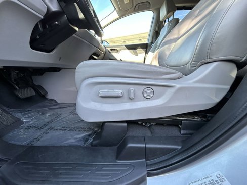 Used 2019 Honda Odyssey EX-L image 12