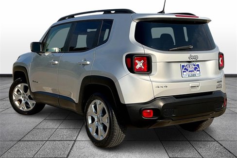 Used 2019 Jeep Renegade Latitude image 12