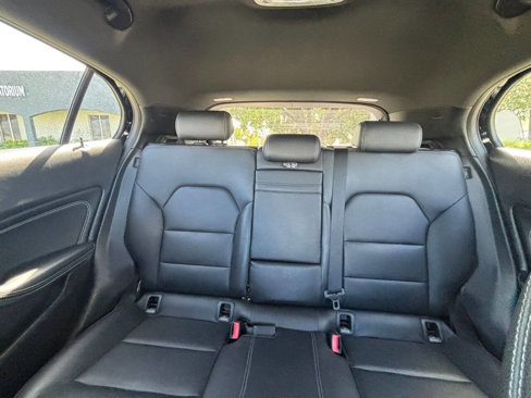 Used 2019 Mercedes-Benz GLA 250 image 19