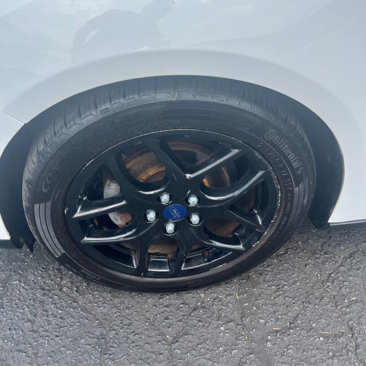 Used 2016 Ford Focus SE w/ Equipment Group 201A image 9