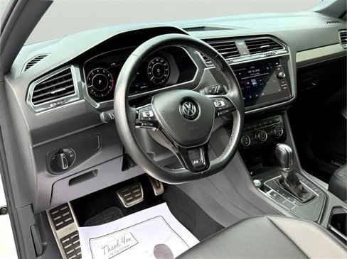 Used 2019 Volkswagen Tiguan SEL R-Line image 14
