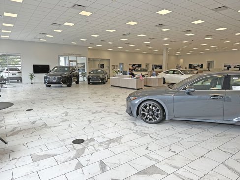 Used 2023 Dodge Charger SXT w/ Blacktop Package image 34