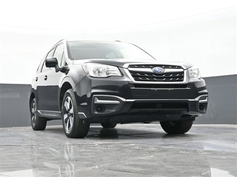 Used 2017 Subaru Forester 2.5i Premium w/ All-Weather Package image 46