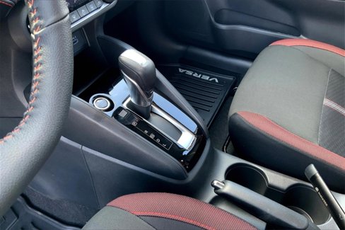 New 2025 Nissan Versa SR w/ Trunk Package image 9