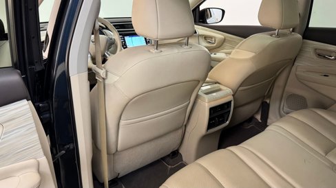 Used 2017 Nissan Murano Platinum w/ Platinum Technology Package image 25