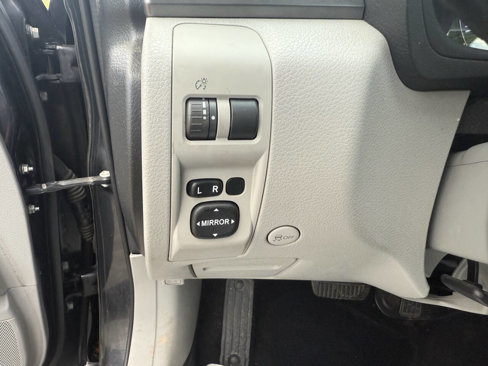 Used 2011 Subaru Forester 2.5X w/ Alloy Wheel Value Pkg image 32