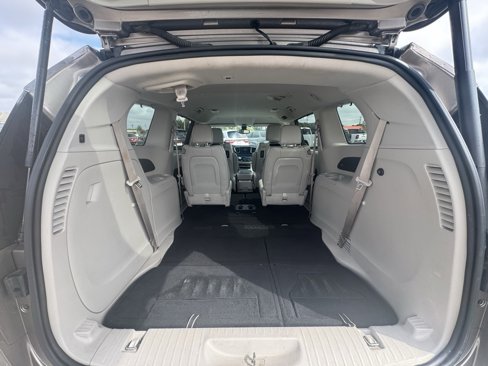 Used 2017 Chrysler Pacifica Touring-L Plus image 5