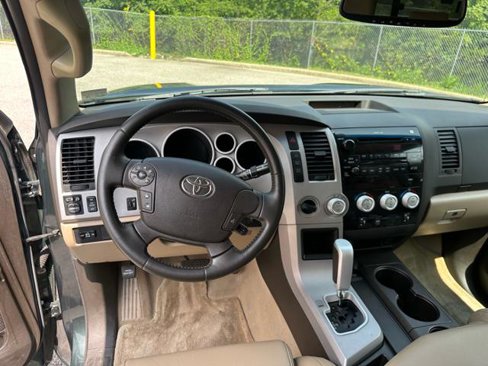 Used 2007 Toyota Tundra Limited image 25