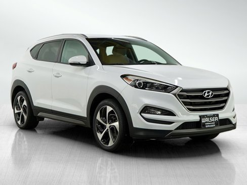 Used 2016 Hyundai Tucson Sport image 7