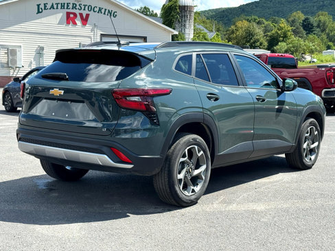 Used 2025 Chevrolet Trax LT image 5