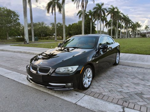 Used 2011 BMW 328i Convertible image 36