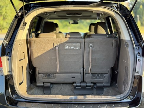Used 2015 Honda Odyssey EX-L image 54
