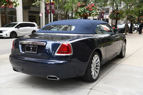 Used 2020 Rolls-Royce Dawn image 27