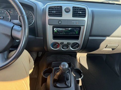 Used 2011 Chevrolet Colorado W/T image 14