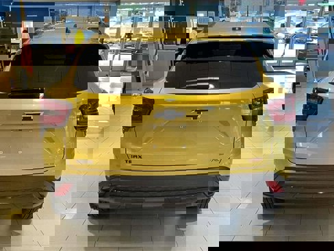 New 2025 Chevrolet Trax RS w/ Driver Confidence Package image 4