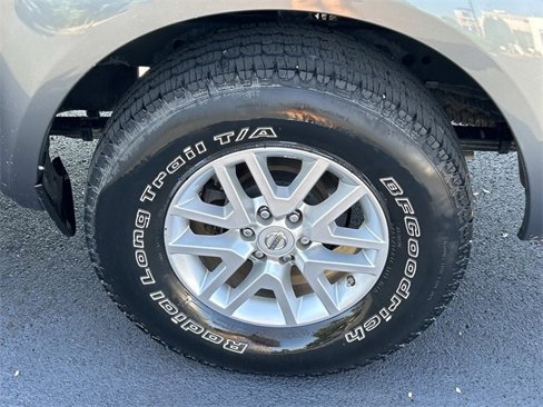 Used 2016 Nissan Frontier SV w/ SV Value Truck Package image 13