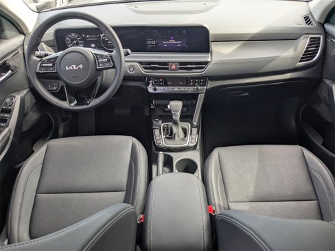Used 2025 Kia Seltos EX w/ EX Sunroof Package image 17