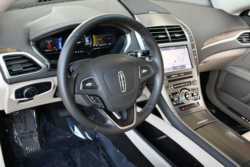 Used 2020 Lincoln MKZ Reserve image 39