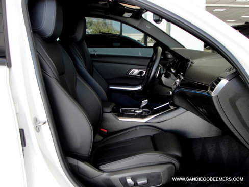 Used 2022 BMW 330e w/ M Sport Package image 43