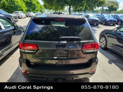 Used 2020 Jeep Grand Cherokee Altitude image 17