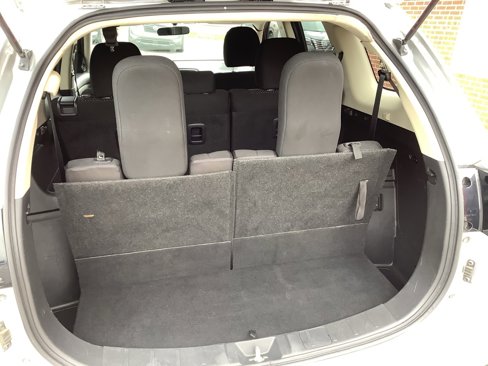 Used 2018 Mitsubishi Outlander SE image 8