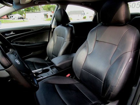 Used 2011 Hyundai Sonata Limited image 12