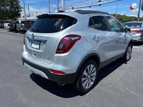 Used 2019 Buick Encore Preferred image 3