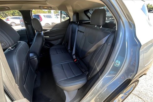 Used 2023 Buick Encore GX Essence w/ Experience Buick Package image 21