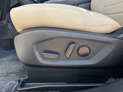 Certified 2020 Ford Edge SE image 19