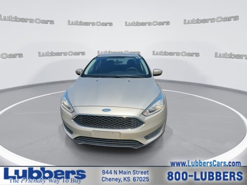 Used 2018 Ford Focus SE image 3