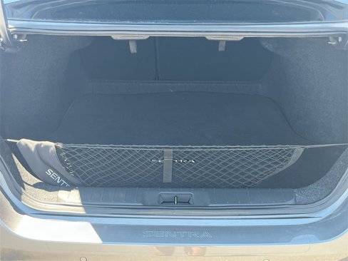 Used 2022 Nissan Sentra SV image 24