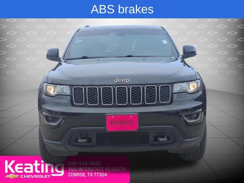 Used 2017 Jeep Grand Cherokee Laredo 75th Anniversary image 10