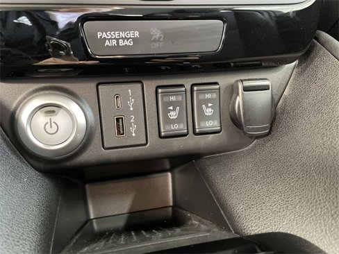 Certified 2024 Nissan Leaf SV Plus image 26