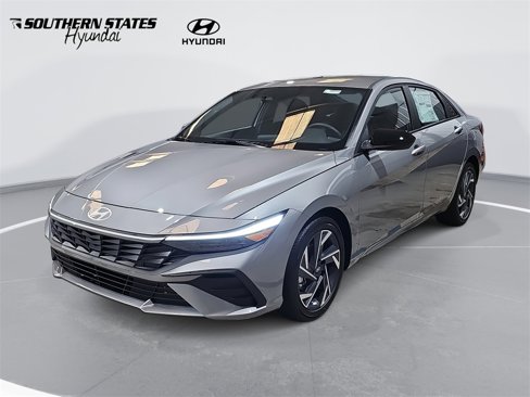 New 2025 Hyundai Elantra Sport image 1